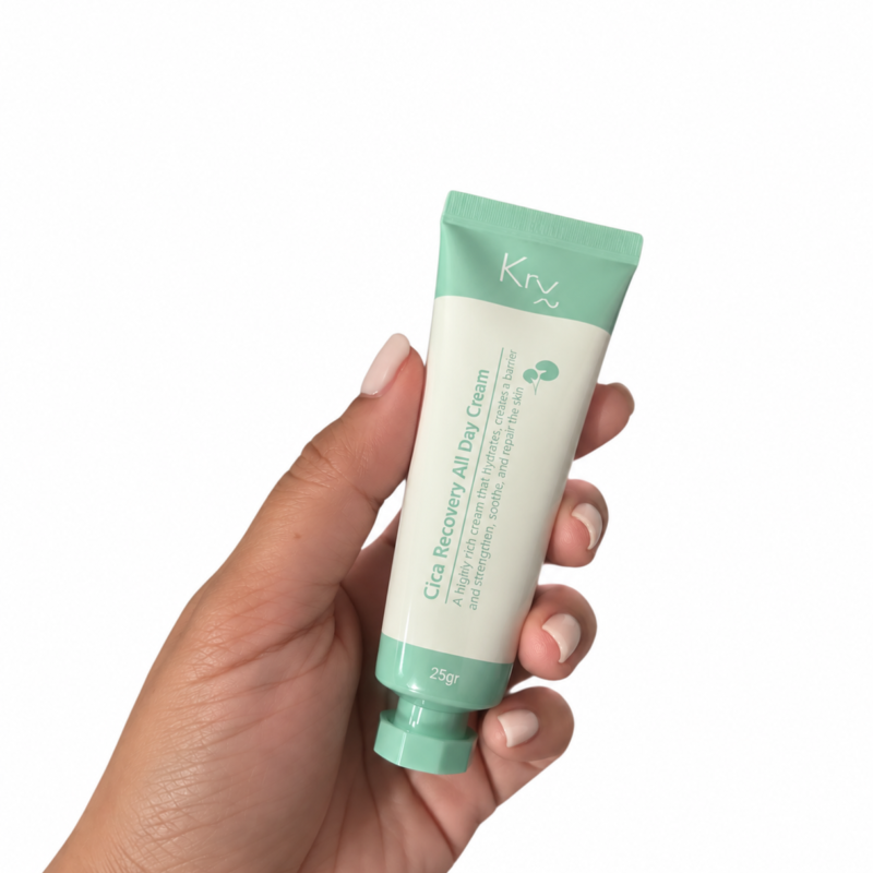 ChatGPT Image 13 sept. 2026, 13_54_01 CRÈME CICA RECOVERY ALL DAY CREAM (FORMAT 25GR)